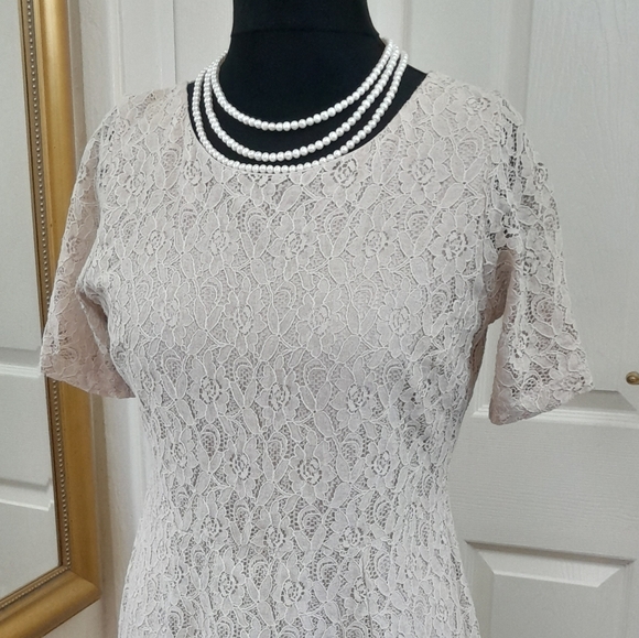 Nude lade short sleeve fit & flare midi dress - Picture 4 of 6